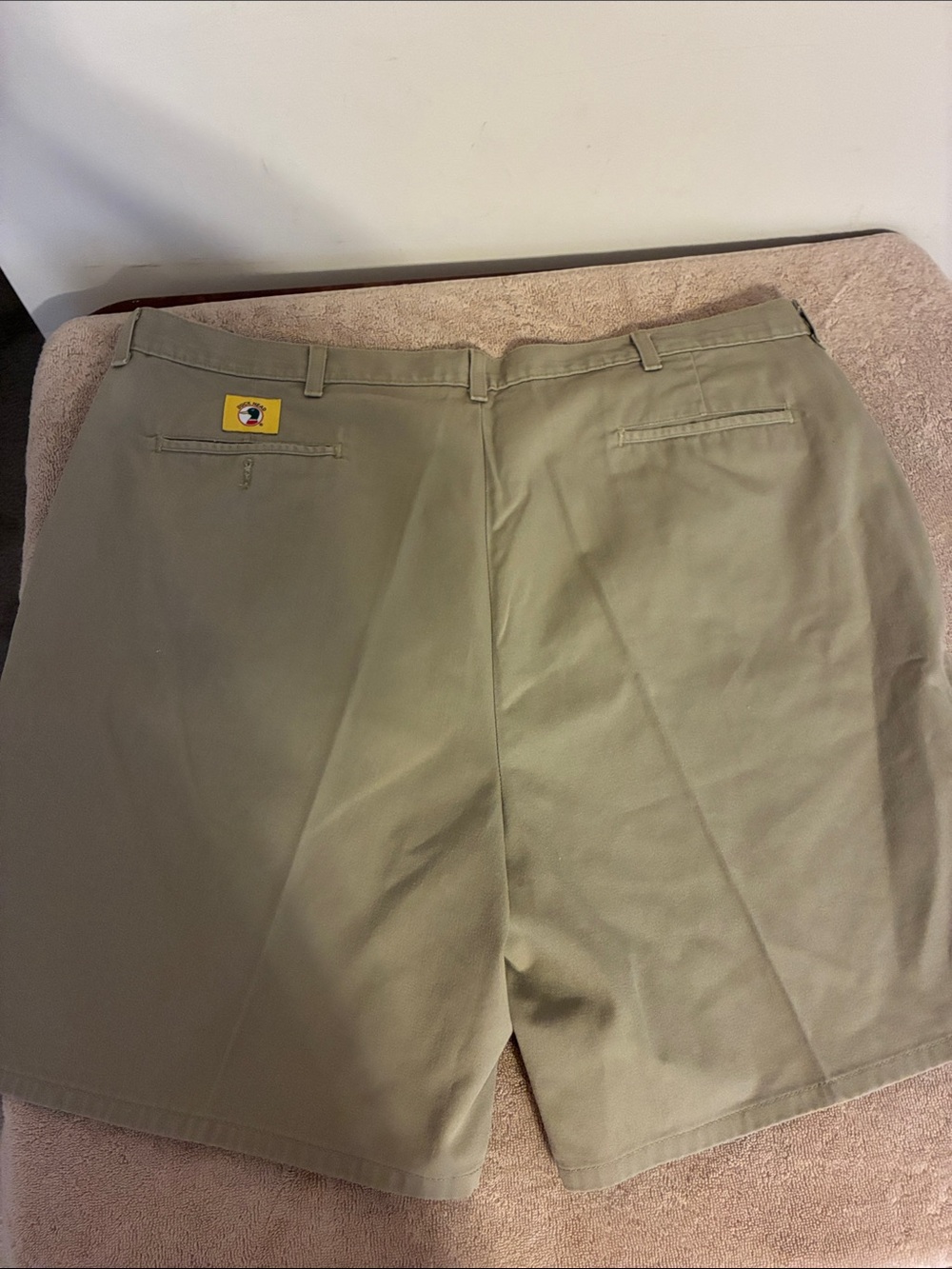 Duck Head Men's size 46 Flat Front Khaki Shorts - Tan - Picture 3 of 3